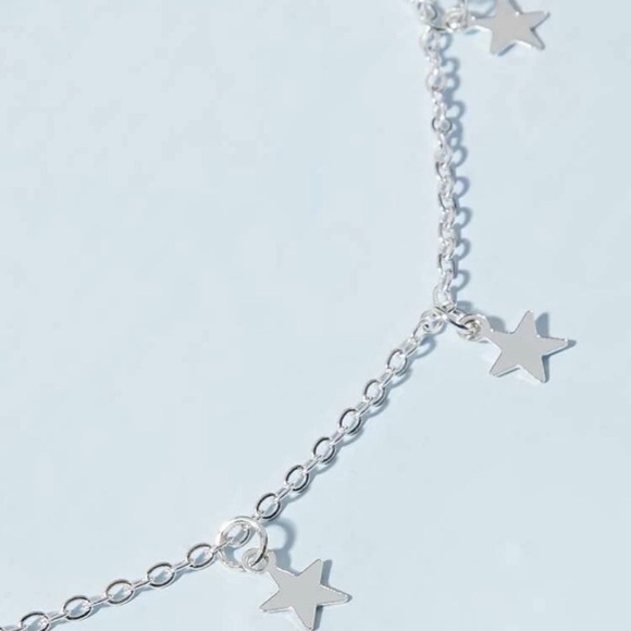 Star Choker Necklace - Picture 3 of 3